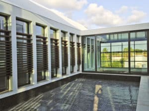 aluteknic-carpinteria-aluminio-vidrio-chalet-cunit-1