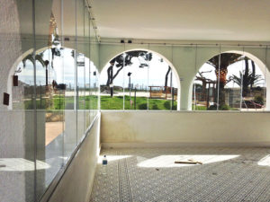 aluteknic-cortinas-vidrio-camping-las-palmeras-torredembarra