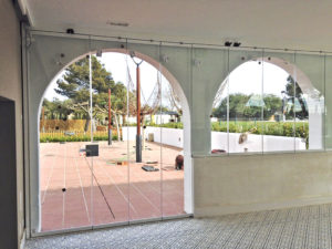 aluteknic-cortinas-vidrio-camping-las-palmeras-torredembarra